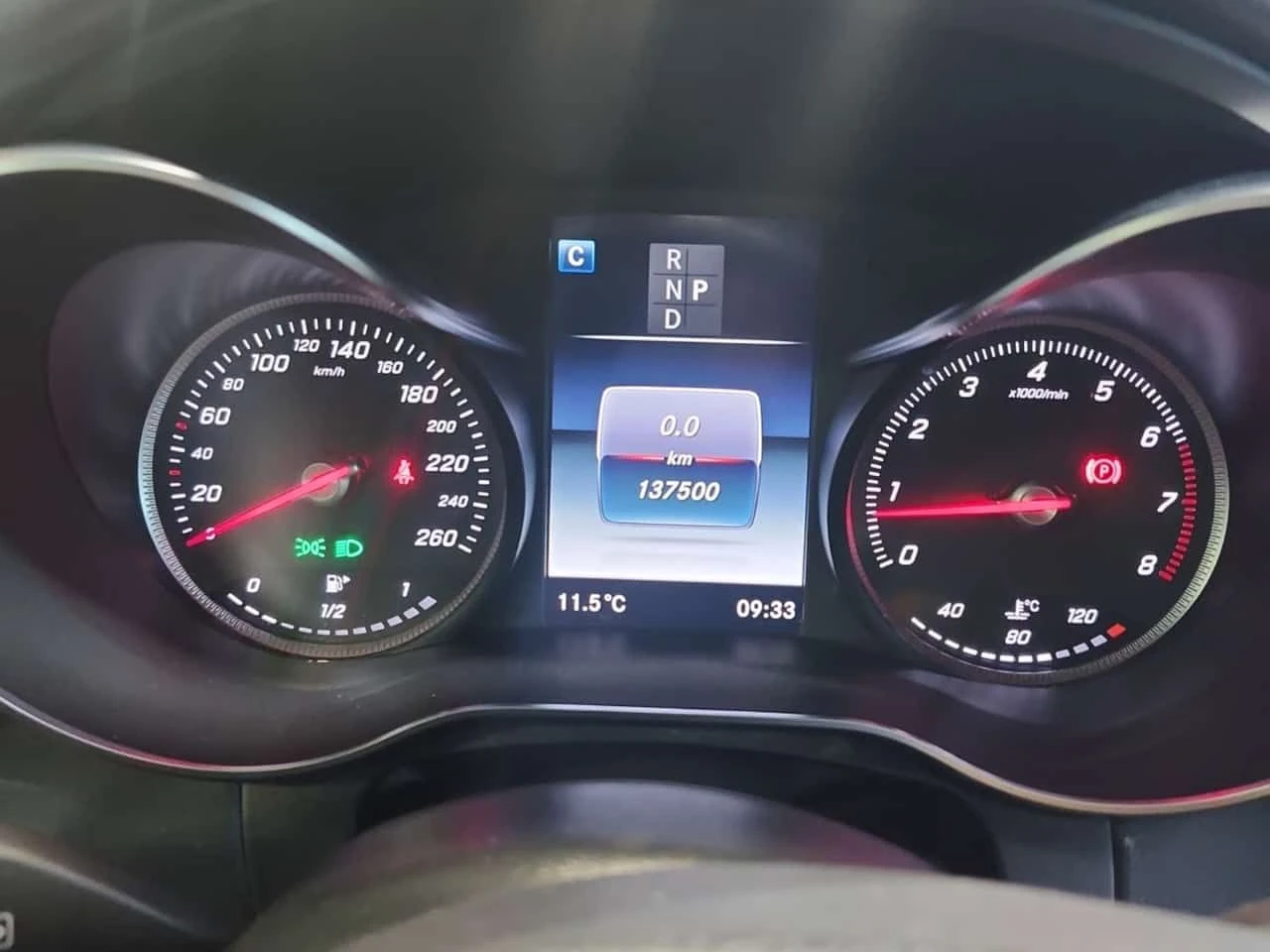 Mercedes-Benz C 300 * KEYLESS* ПОДГРЕВИ* ПАНО* CARFAX, снимка 9 - Автомобили и джипове - 54185713