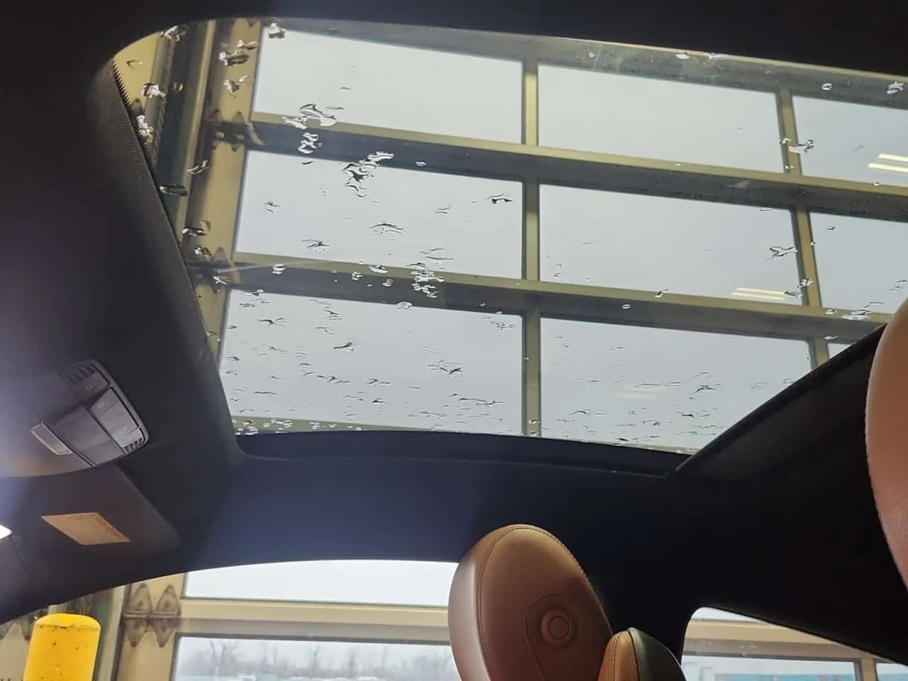 Mercedes-Benz C 300 * KEYLESS* ПОДГРЕВИ* ПАНО* CARFAX, снимка 13 - Автомобили и джипове - 54185713