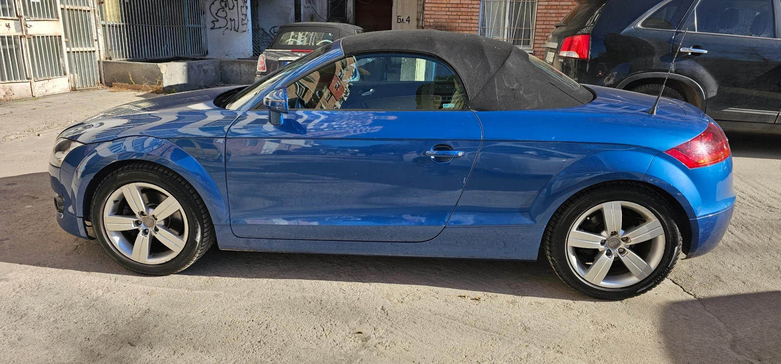 Audi Tt 2.0 TFSI, снимка 7 - Автомобили и джипове - 54348277