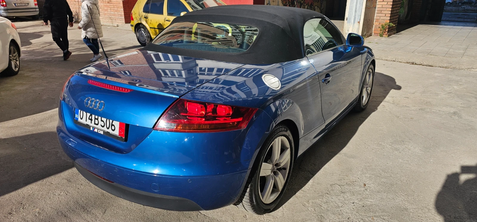 Audi Tt 2.0 TFSI, снимка 4 - Автомобили и джипове - 54348277