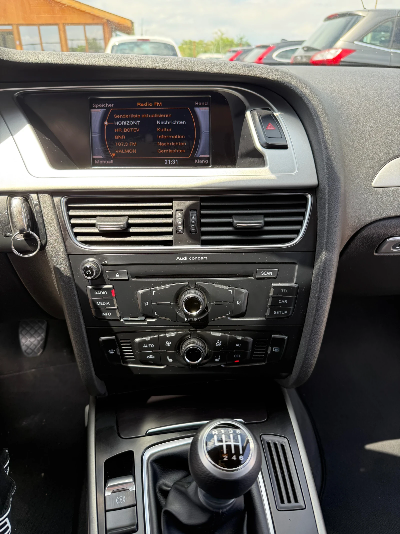 Audi A4 2.0 TDI LED, снимка 12 - Автомобили и джипове - 54659313
