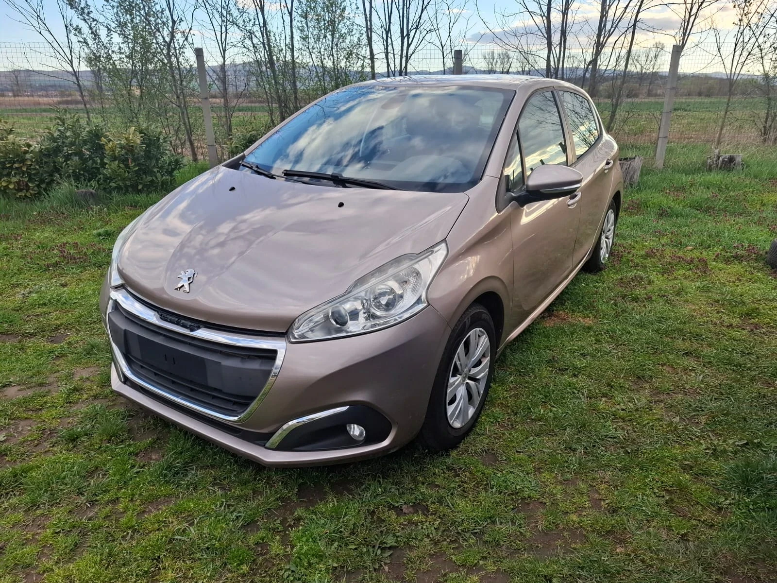 Peugeot 208 | Mobile.bg � ����������� 3
