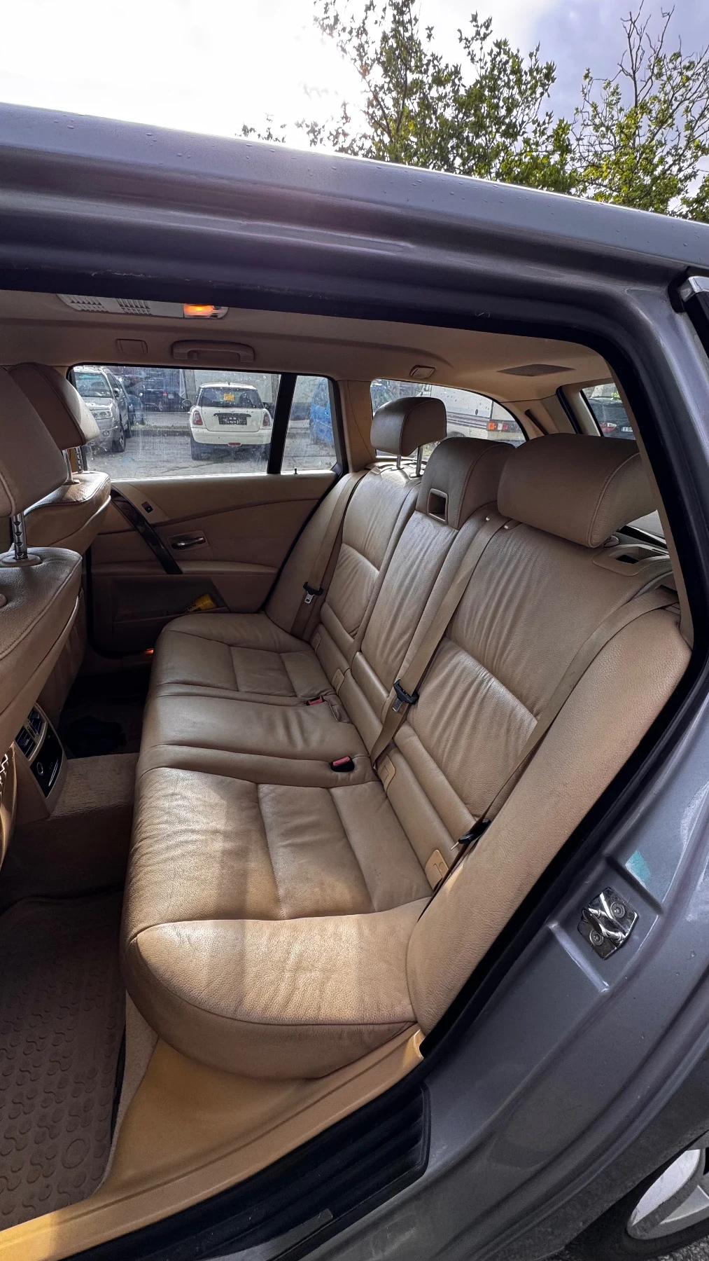 BMW 530  xDrive, снимка 11 - Автомобили и джипове - 54899556