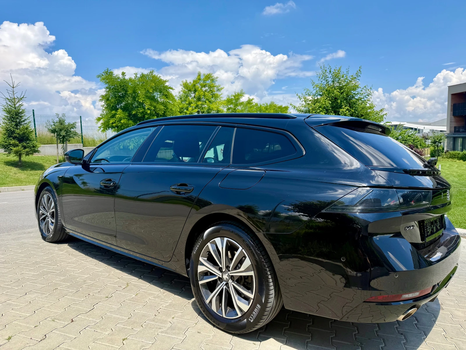 Peugeot 508 1.6 Plug-in-HYBRID FULL, снимка 6 - Автомобили и джипове - 55040100