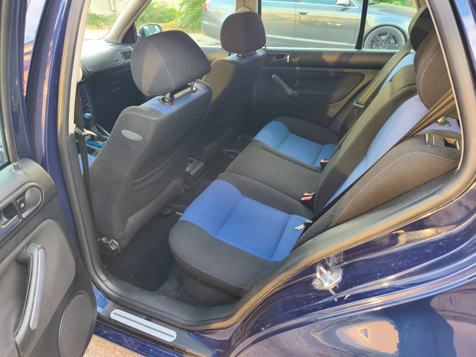 VW Golf 1.9TDI ALH, снимка 10 - Автомобили и джипове - 55839328