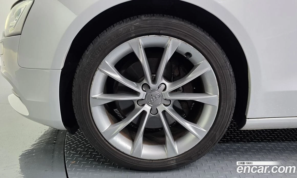 Audi A5 2.0 TFSI Quattro 8T3, снимка 5 - Автомобили и джипове - 56122151