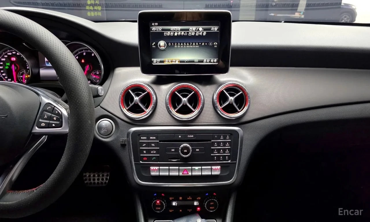 Mercedes-Benz CLA * CLA220 AMG Line * ЦЕНА ДО БГ, снимка 10 - Автомобили и джипове - 56131157
