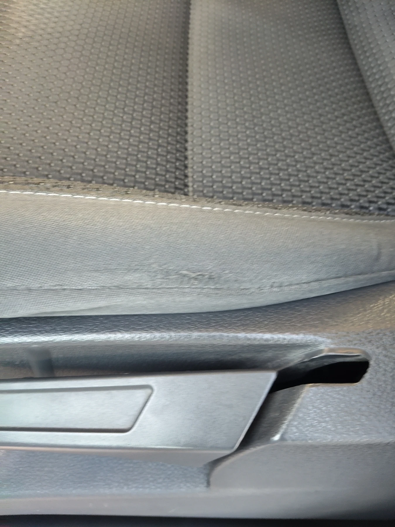 VW Touran, снимка 13 - Автомобили и джипове - 56393924
