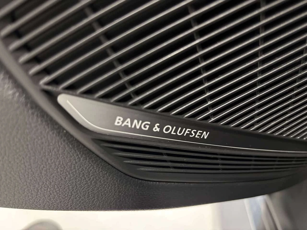 Audi A4 * 2.0 TFSI Technik| S LINE| QUATTRO| CLUSTERNAV|  | Mobile.bg � ����������� 13