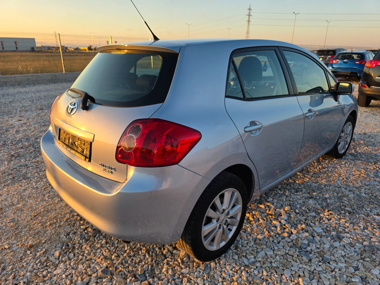 Toyota Auris 1.4 D4D ��������� Navi ����������� | Mobile.bg � ����������� 3