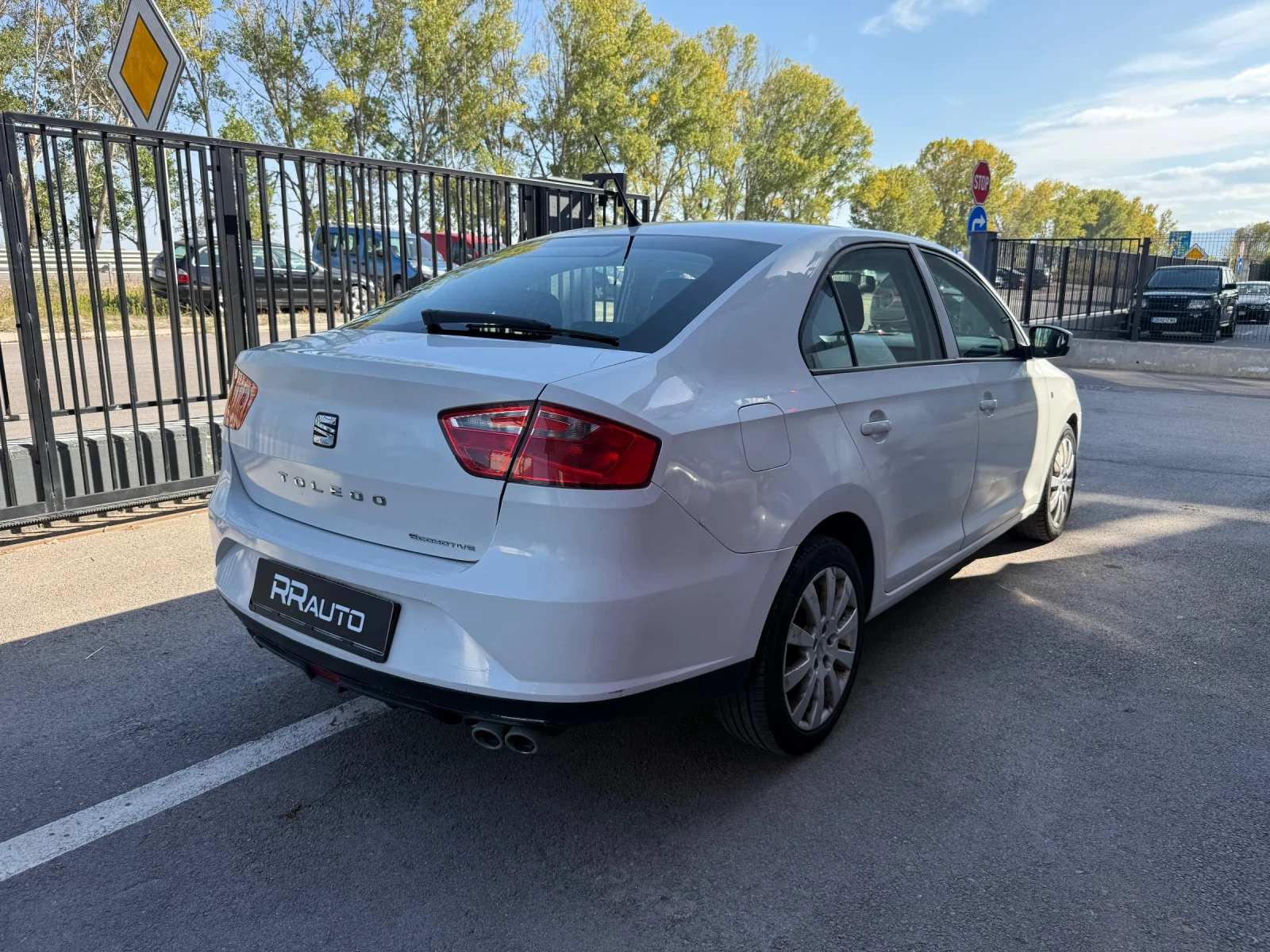 Seat Toledo 1.6 TDI | Mobile.bg � ����������� 4