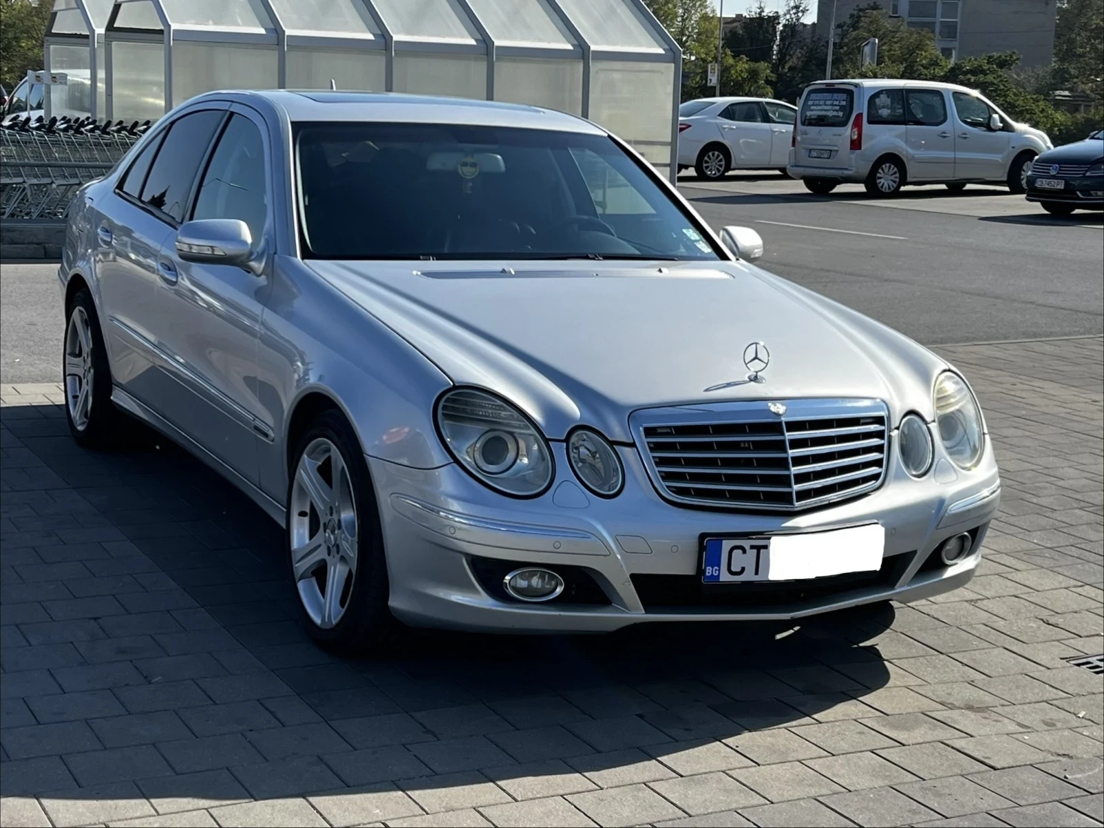 Mercedes-Benz E 320 CDI, снимка 2 - Автомобили и джипове - 56632205