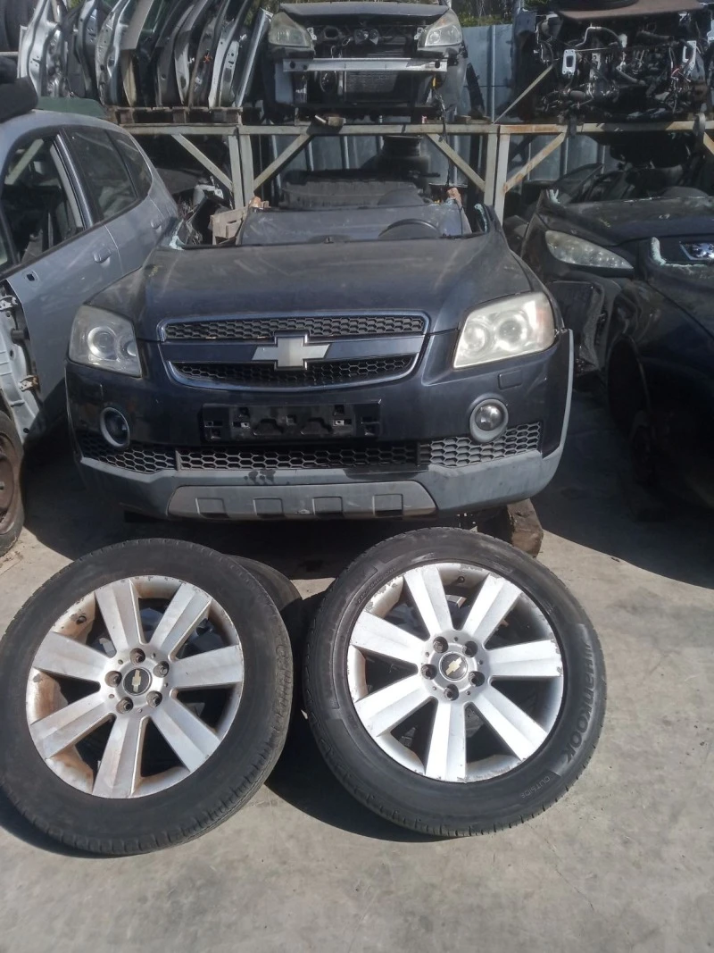 Chevrolet Captiva 2.0 VCDI, снимка 4 - Автомобили и джипове - 45506172