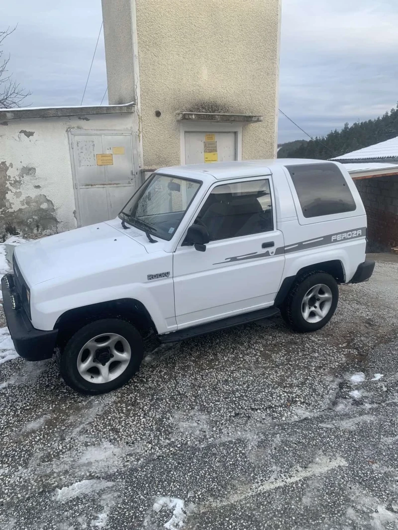 Daihatsu Feroza Бензин-Газ 4x4, снимка 2 - Автомобили и джипове - 48150538