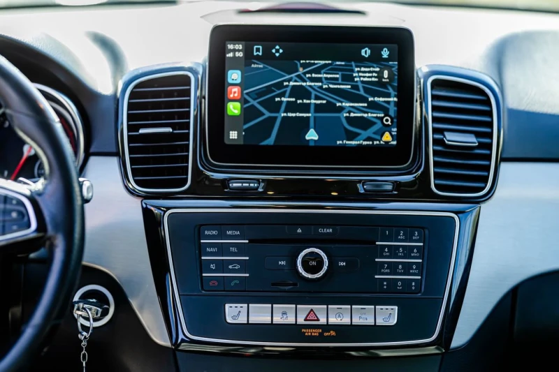 Mercedes-Benz GLE 350, снимка 13 - Автомобили и джипове - 52715396