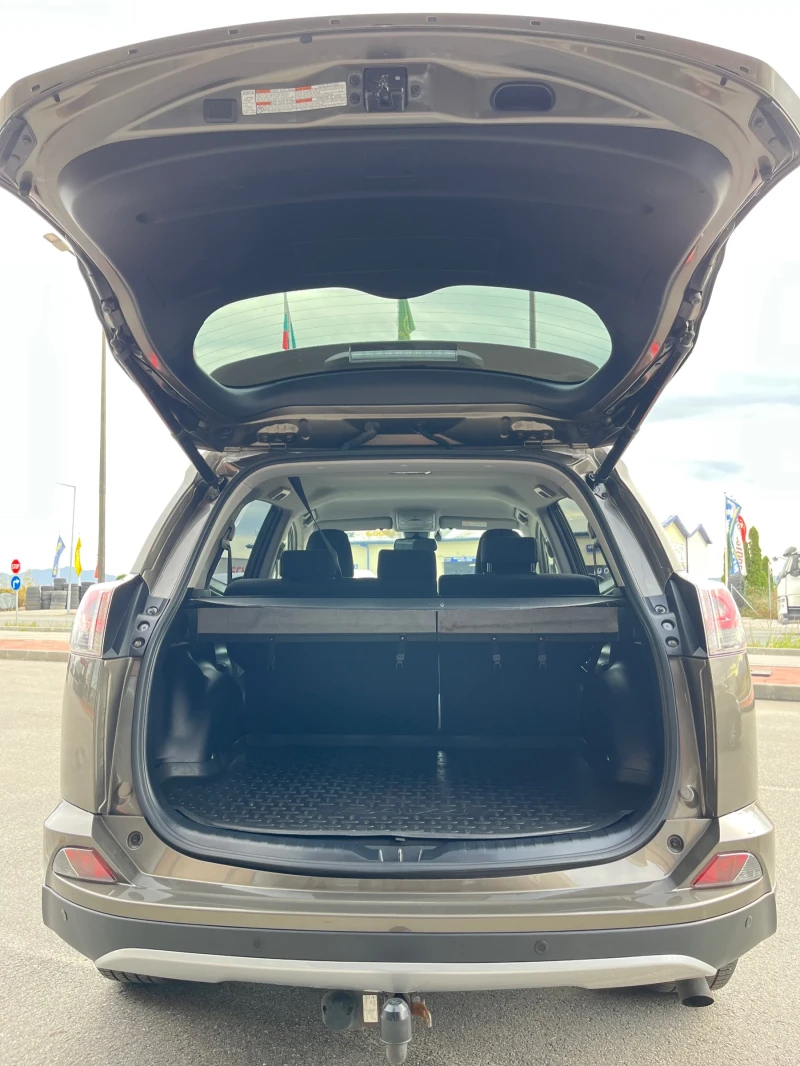 Toyota Rav4 2.0i-152к.с.;4х4;FACELIFT;Keyless-Go;ЕЛ.БАГАЖНИК, снимка 12 - Автомобили и джипове - 52483298