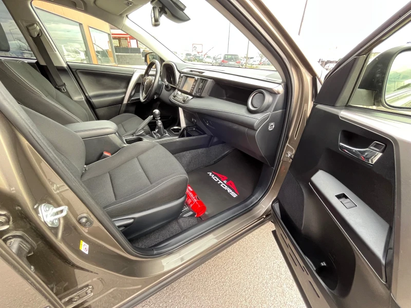 Toyota Rav4 2.0i-152к.с.;4х4;FACELIFT;Keyless-Go;ЕЛ.БАГАЖНИК, снимка 10 - Автомобили и джипове - 52483298