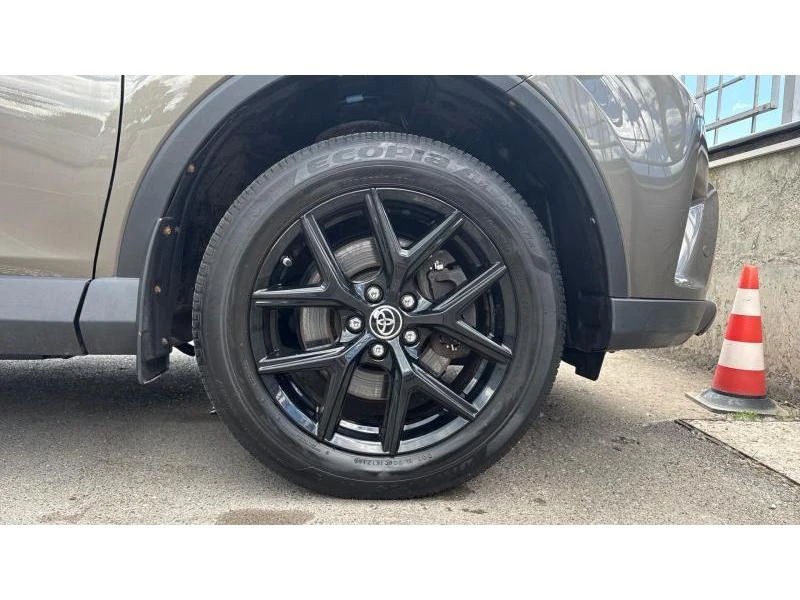 Toyota Rav4 2.5HSD DYNAMIC AWD, снимка 16 - Автомобили и джипове - 54921787