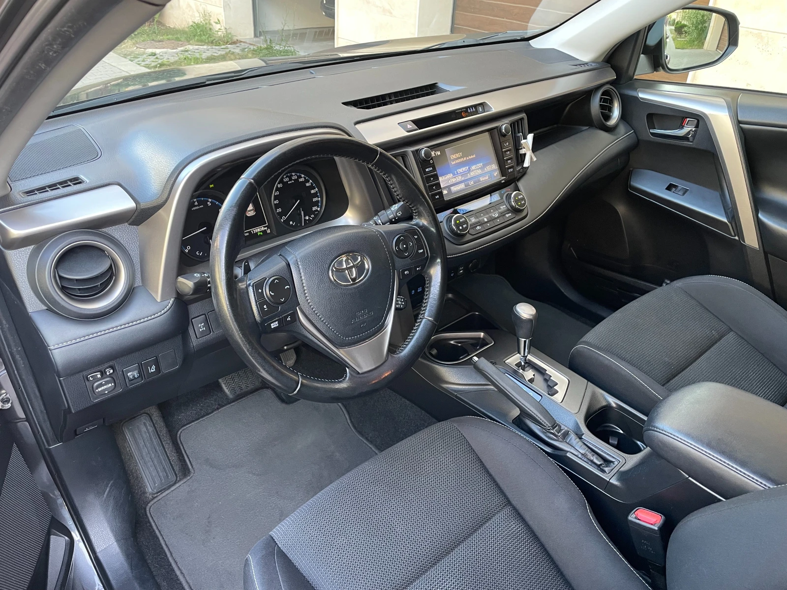 Toyota Rav4 2.0 AWD/4x4 CVT- в ГАРАНЦИЯ - изображение 6