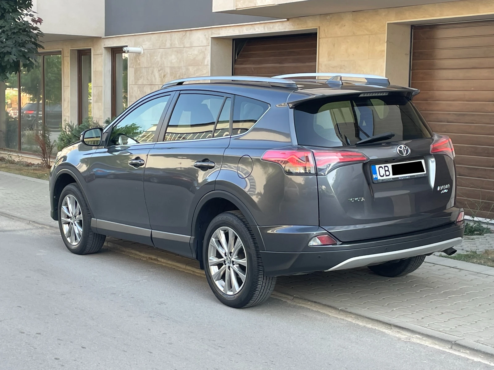 Toyota Rav4 2.0 AWD/4x4 CVT- в ГАРАНЦИЯ - изображение 4