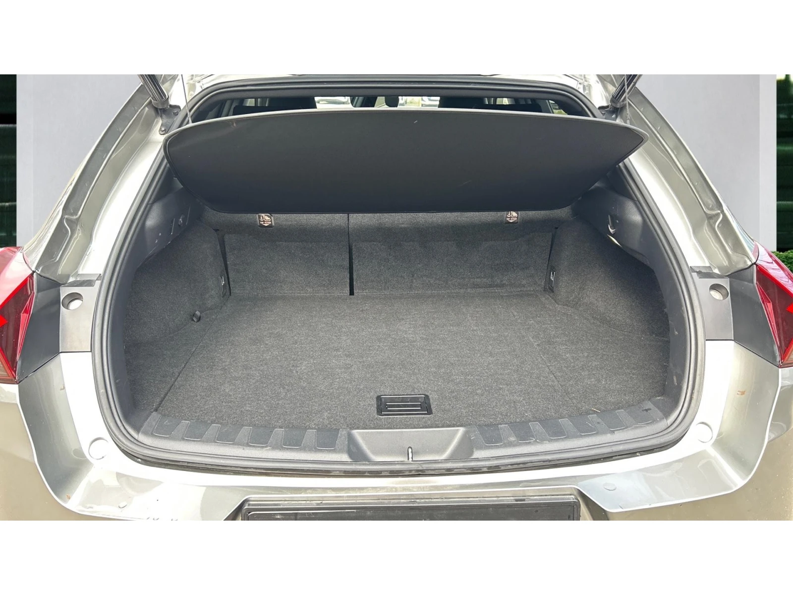 Lexus UX 250h Месечна вноска от 307   - изображение 10