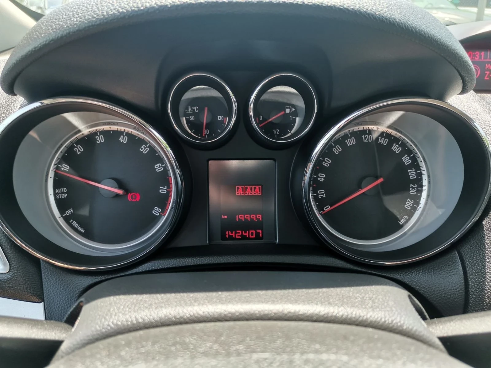 Opel Mokka 1.6 I, снимка 8 - Автомобили и джипове - 53811546