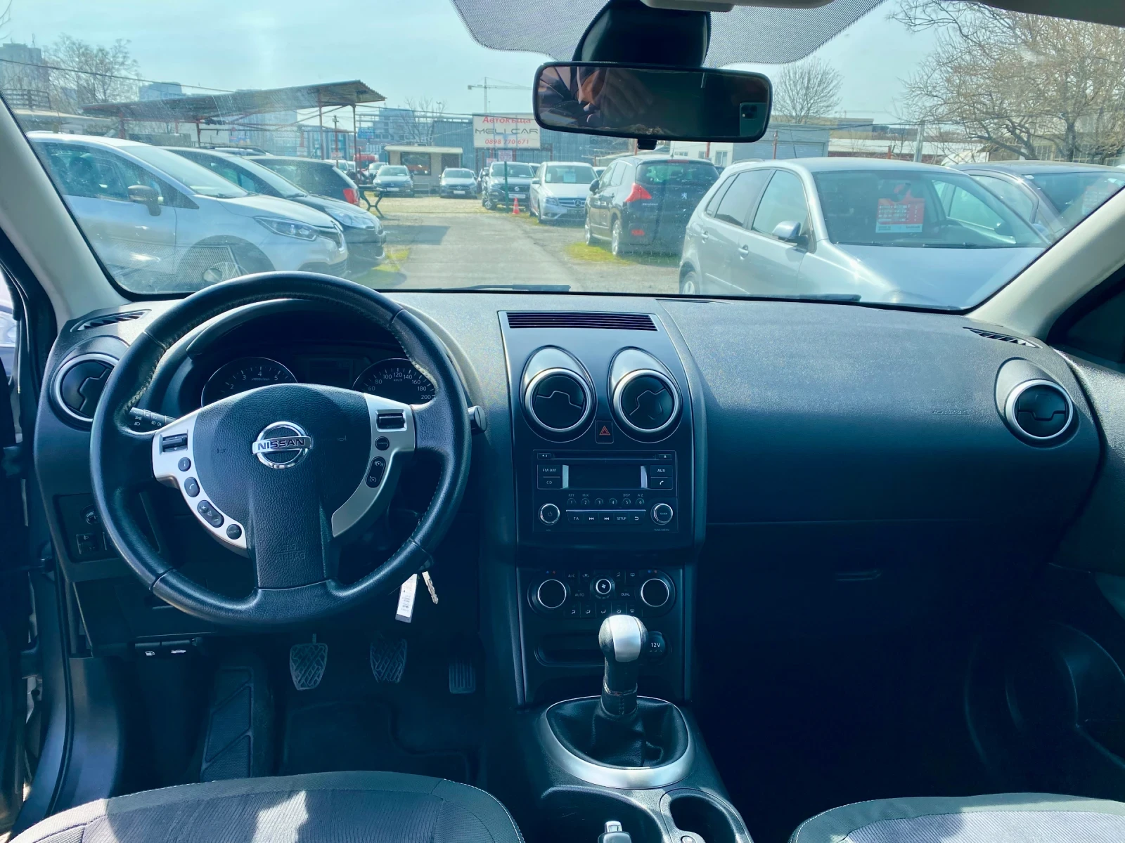 Nissan Qashqai, снимка 8 - Автомобили и джипове - 53881512