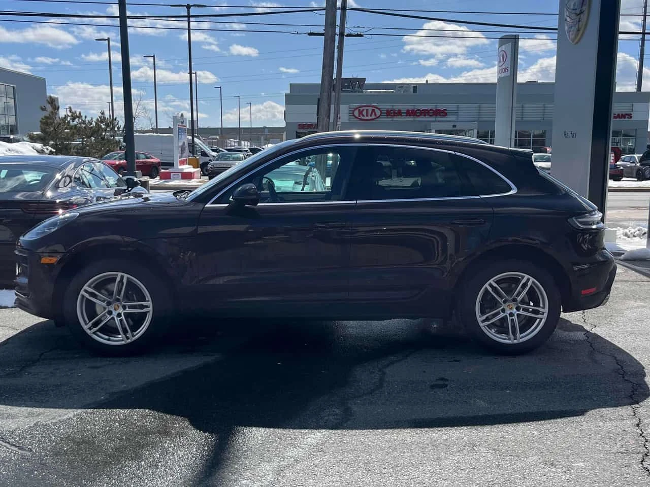 Porsche Macan AWD * ДИСТРОНИК* 360 КАМЕРА* ОБДУХВАНЕ* ПАНОРАМА* , снимка 4 - Автомобили и джипове - 53966273