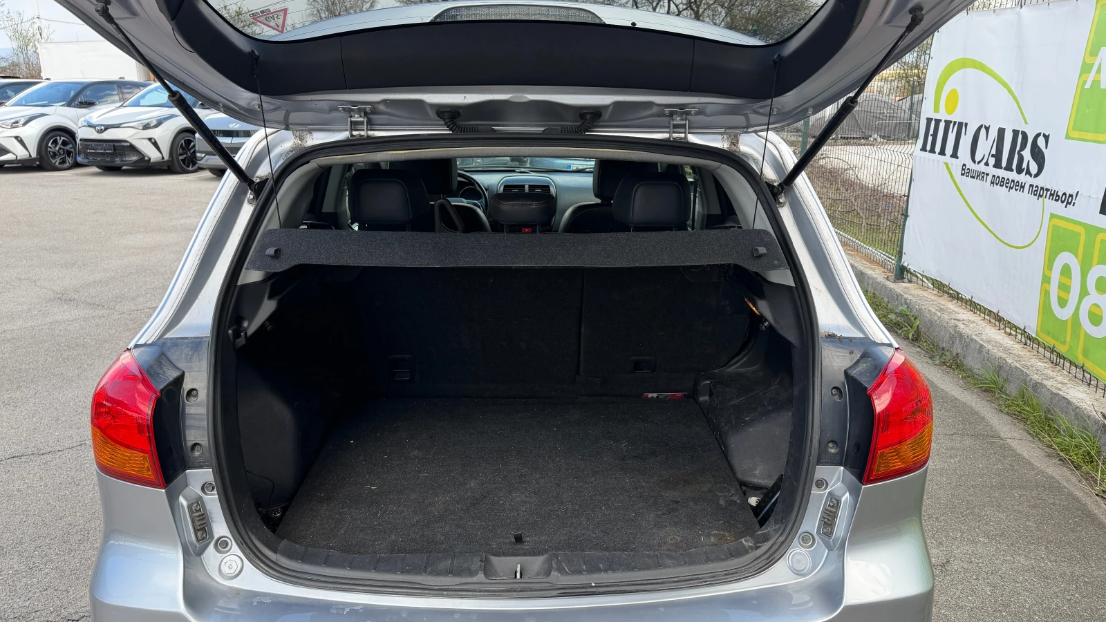 Mitsubishi Outlander Sport 2.0 i ГАЗ, снимка 9 - Автомобили и джипове - 54148722