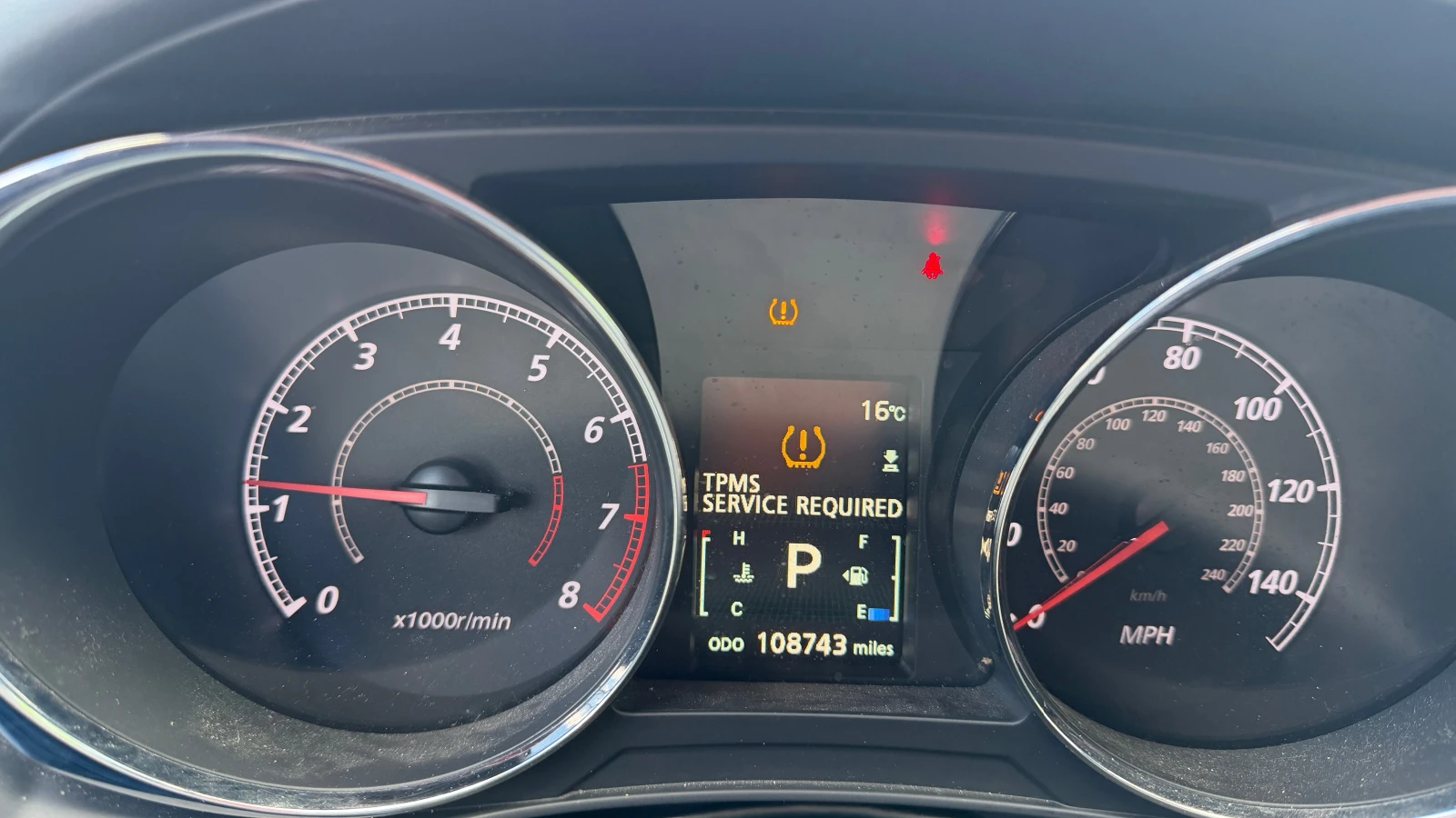 Mitsubishi Outlander Sport 2.0 i ГАЗ, снимка 14 - Автомобили и джипове - 54148722