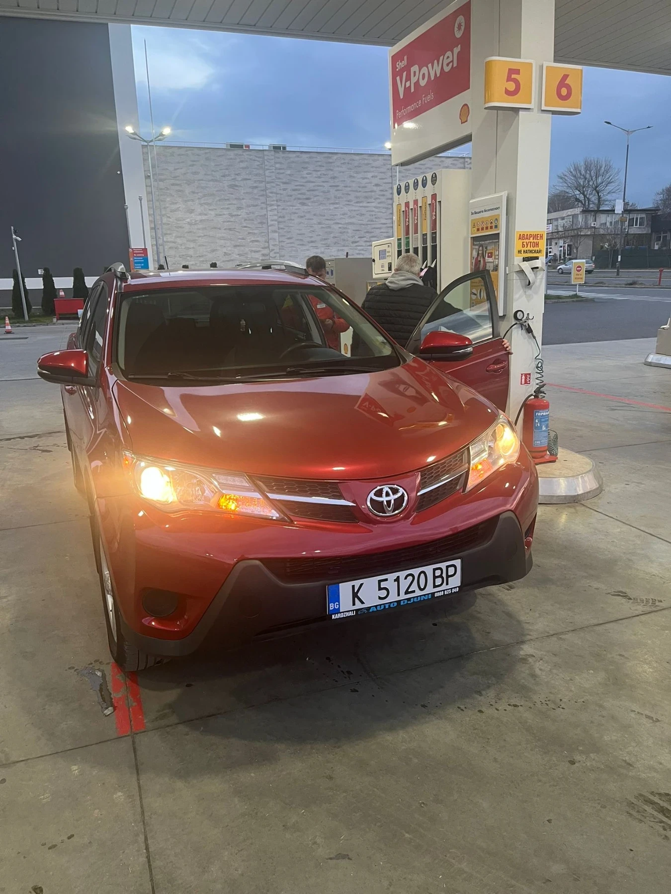 Toyota Rav4 2.4 Бензин