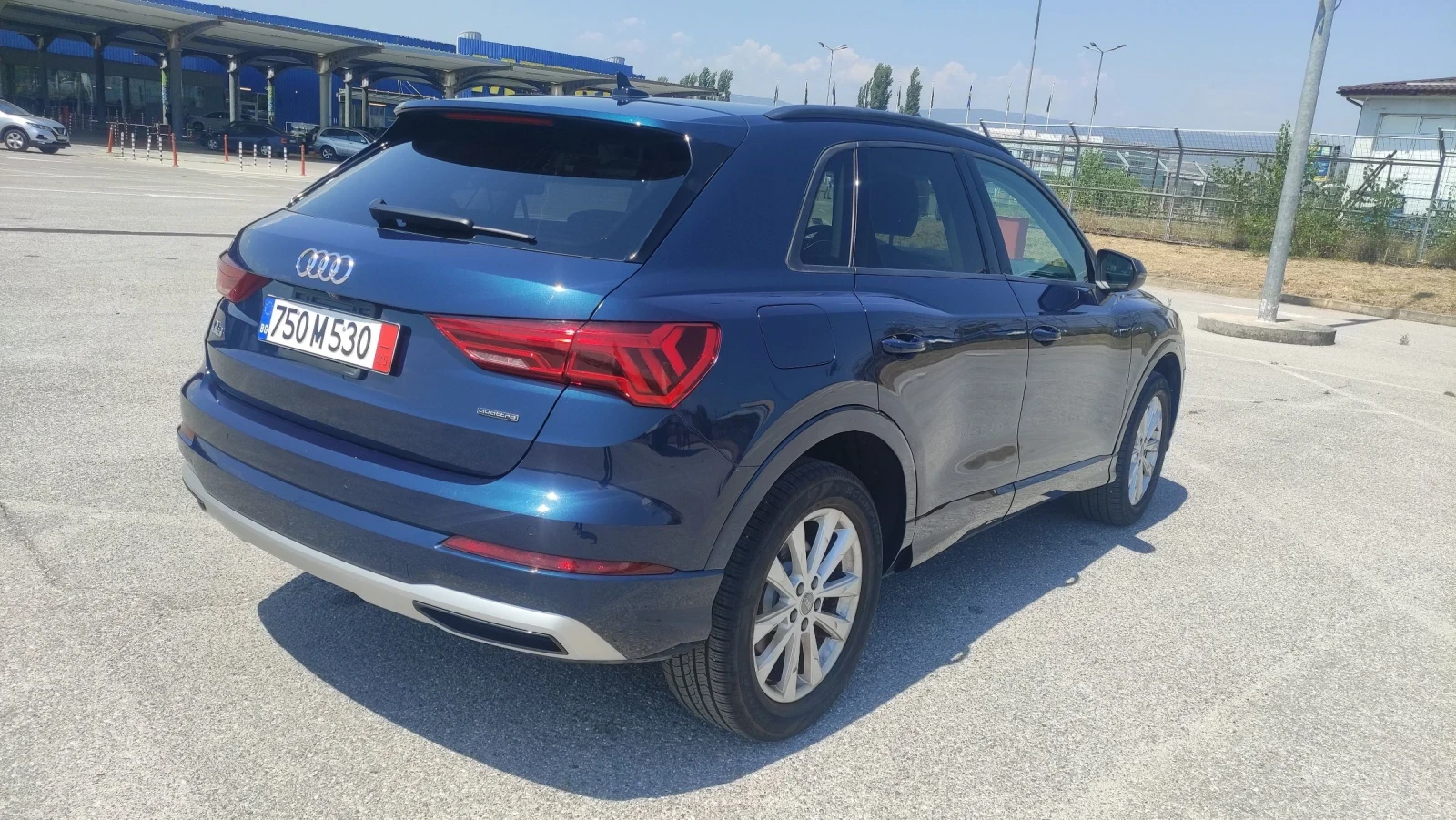 Audi Q3 2.0 quattro , снимка 5 - Автомобили и джипове - 54476753