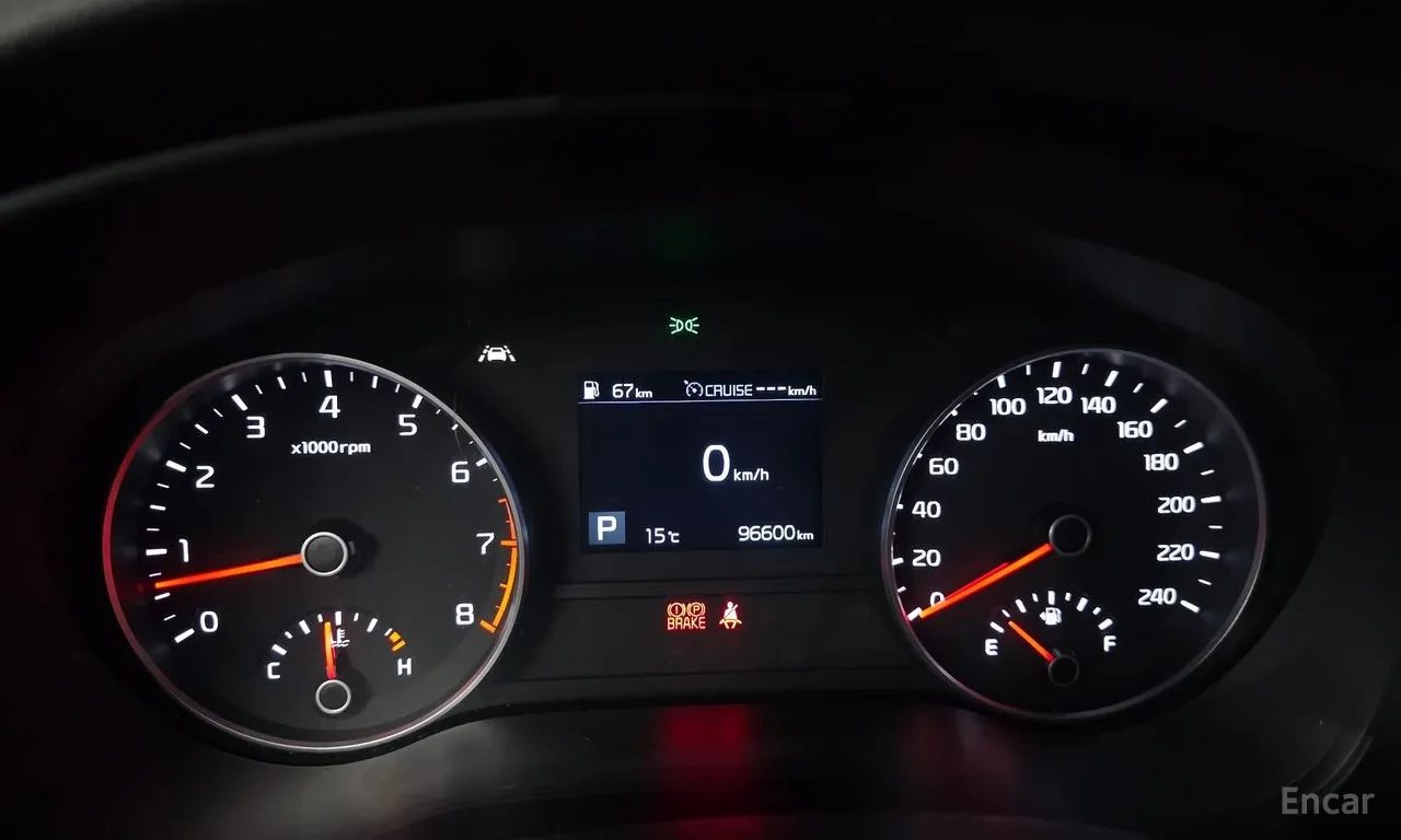 Kia Sportage PRESTIGE, снимка 8 - Автомобили и джипове - 54734397