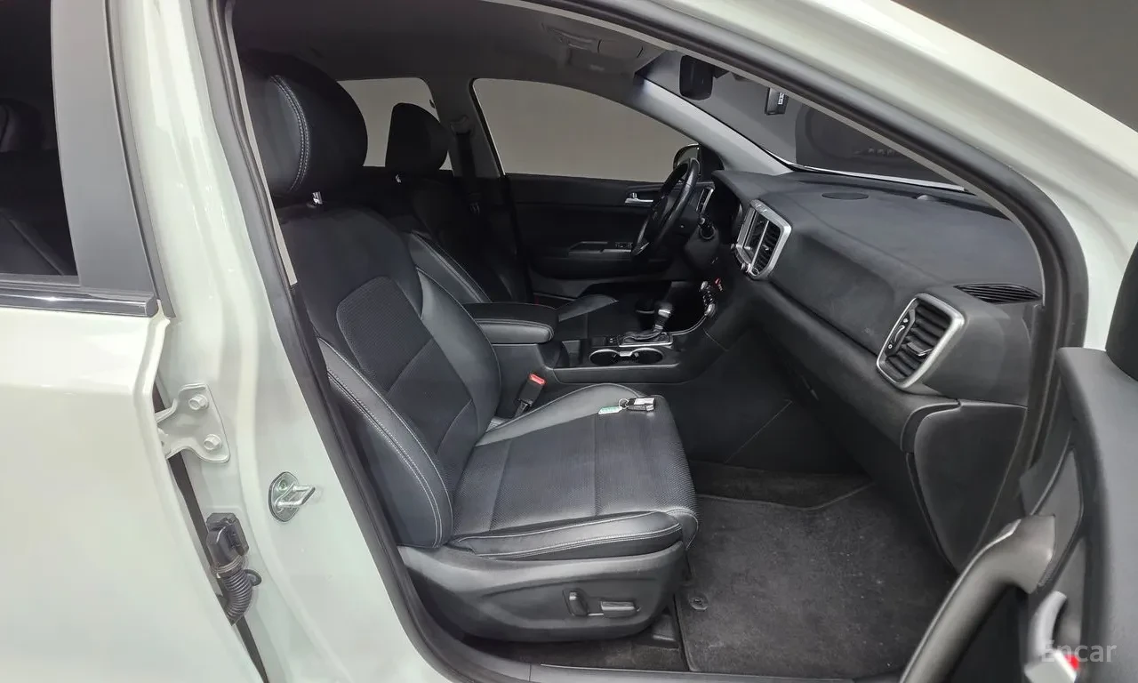 Kia Sportage PRESTIGE, снимка 10 - Автомобили и джипове - 54734397