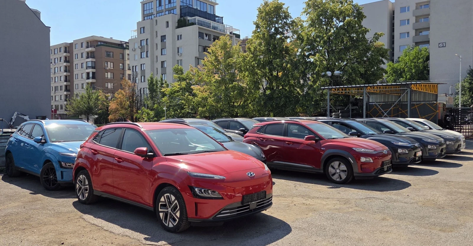 Hyundai Kona SOH100%Premium/Tеглич, снимка 17 - Автомобили и джипове - 55354263