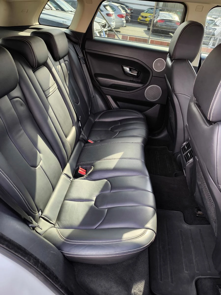 Land Rover Range Rover Evoque Prestige 2.2d 190PS, снимка 16 - Автомобили и джипове - 55875443