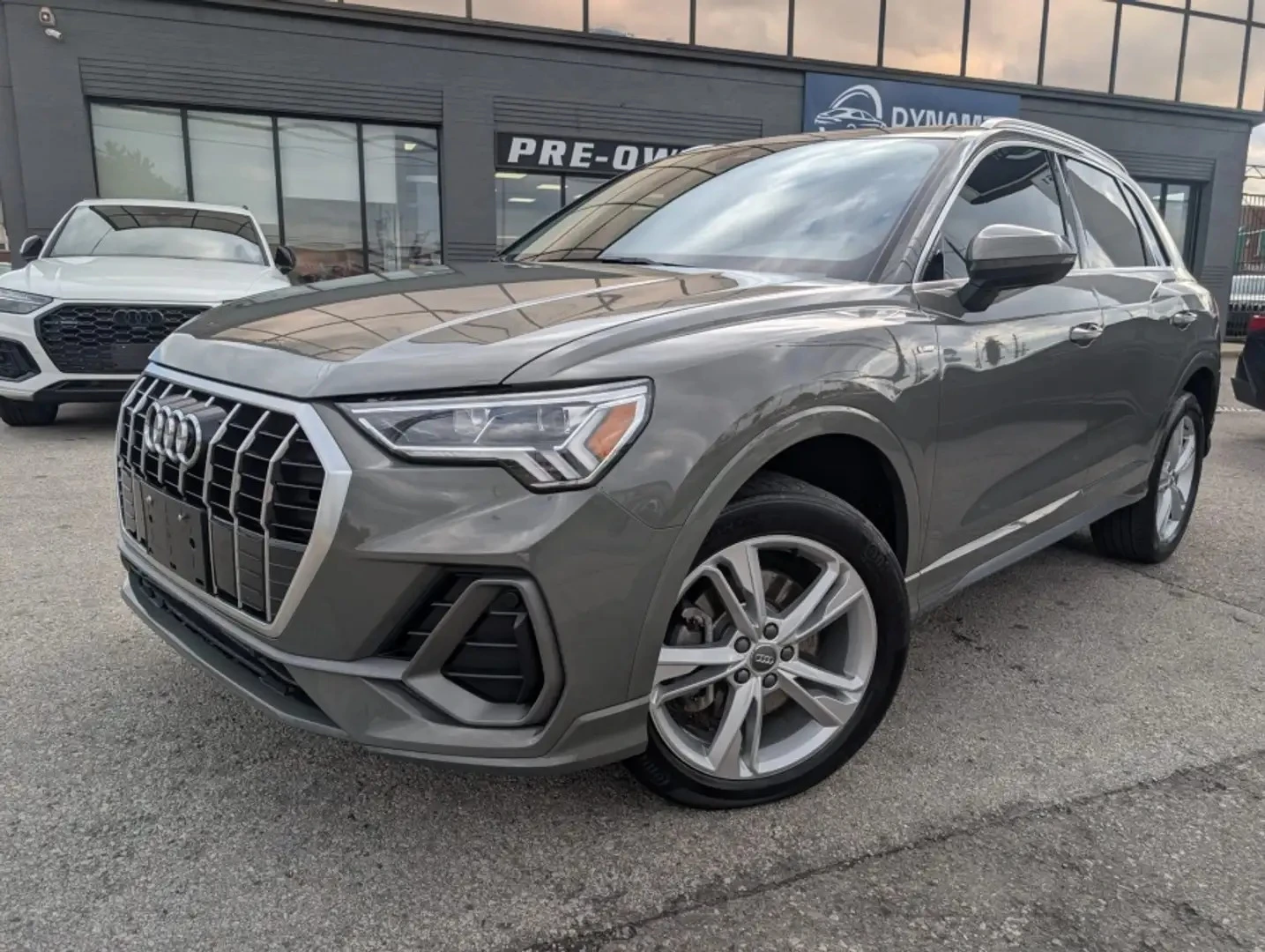 Audi Q3 2021* S-LINE* NARDO GRAY* PANO* DIGITAL* ������ �� | Mobile.bg � ����������� 2