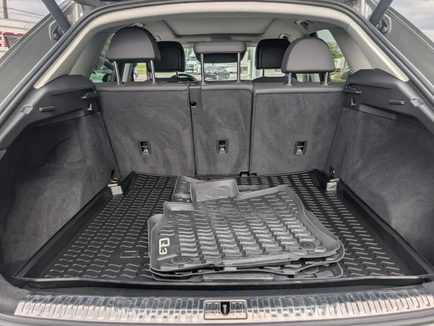 Audi Q3 2021* S-LINE* NARDO GRAY* PANO* DIGITAL* ������ �� | Mobile.bg � ����������� 17