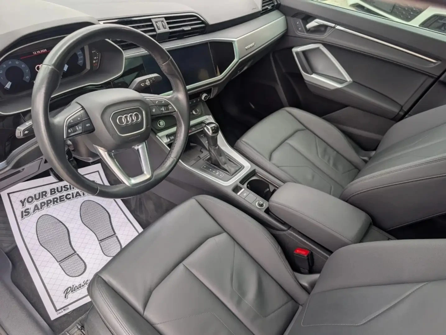 Audi Q3 2021* S-LINE* NARDO GRAY* PANO* DIGITAL* ������ �� | Mobile.bg � ����������� 10