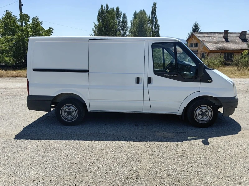 Ford Transit 2.2 клима, снимка 4 - Бусове и автобуси - 47646789