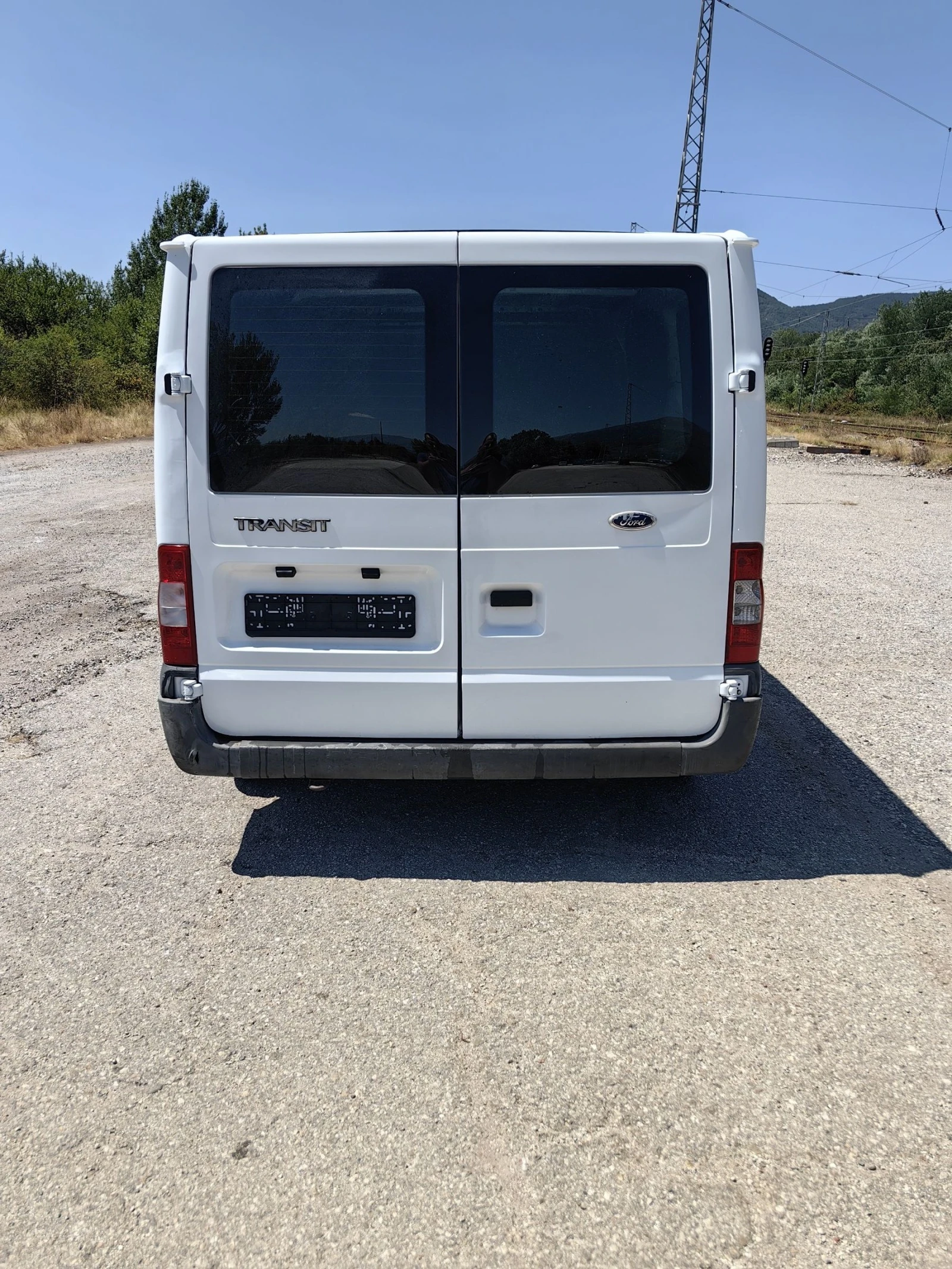 Ford Transit 2.2 клима - изображение 3