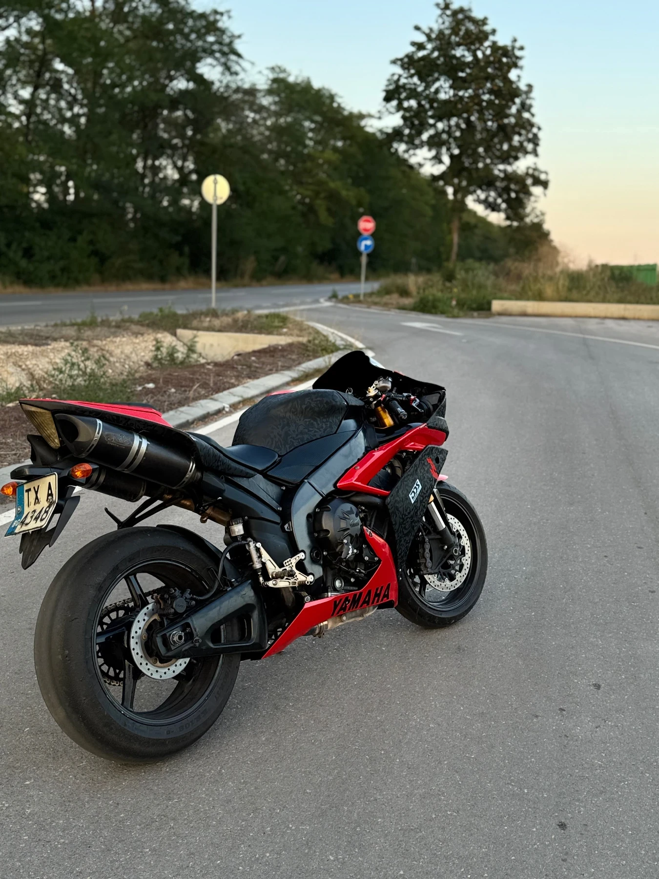 Yamaha YZF-R1  - изображение 3