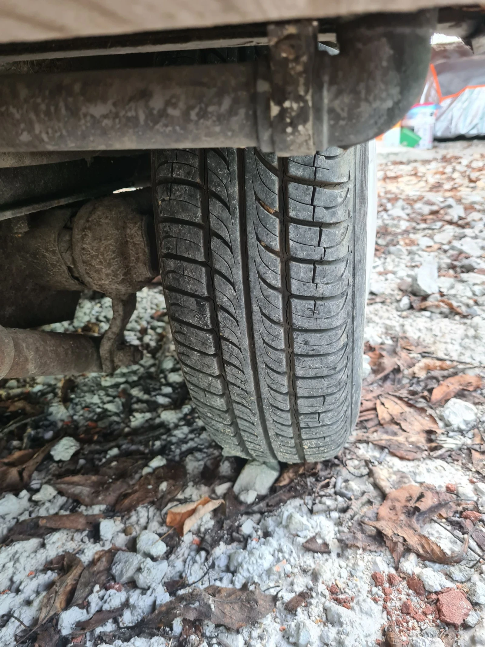 Каравана Caravelair РЕГИСТРИРАНА !!! ТОП ЦЕНА , снимка 11 - Каравани и кемпери - 53762765