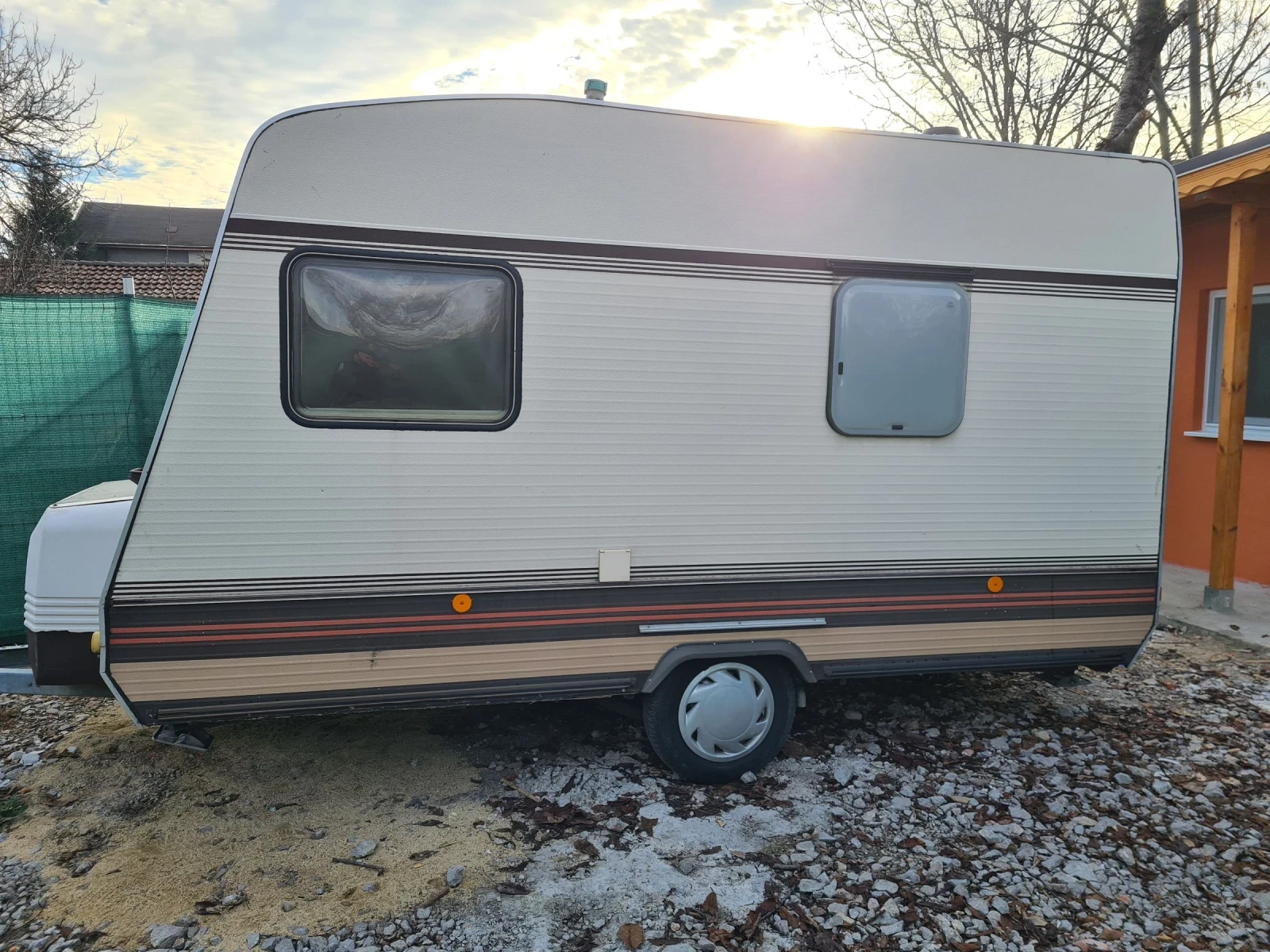 Каравана Caravelair РЕГИСТРИРАНА !!! ТОП ЦЕНА 