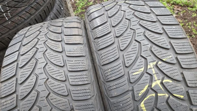 Гуми Зимни 225/50R17, снимка 2 - Гуми и джанти - 27533065