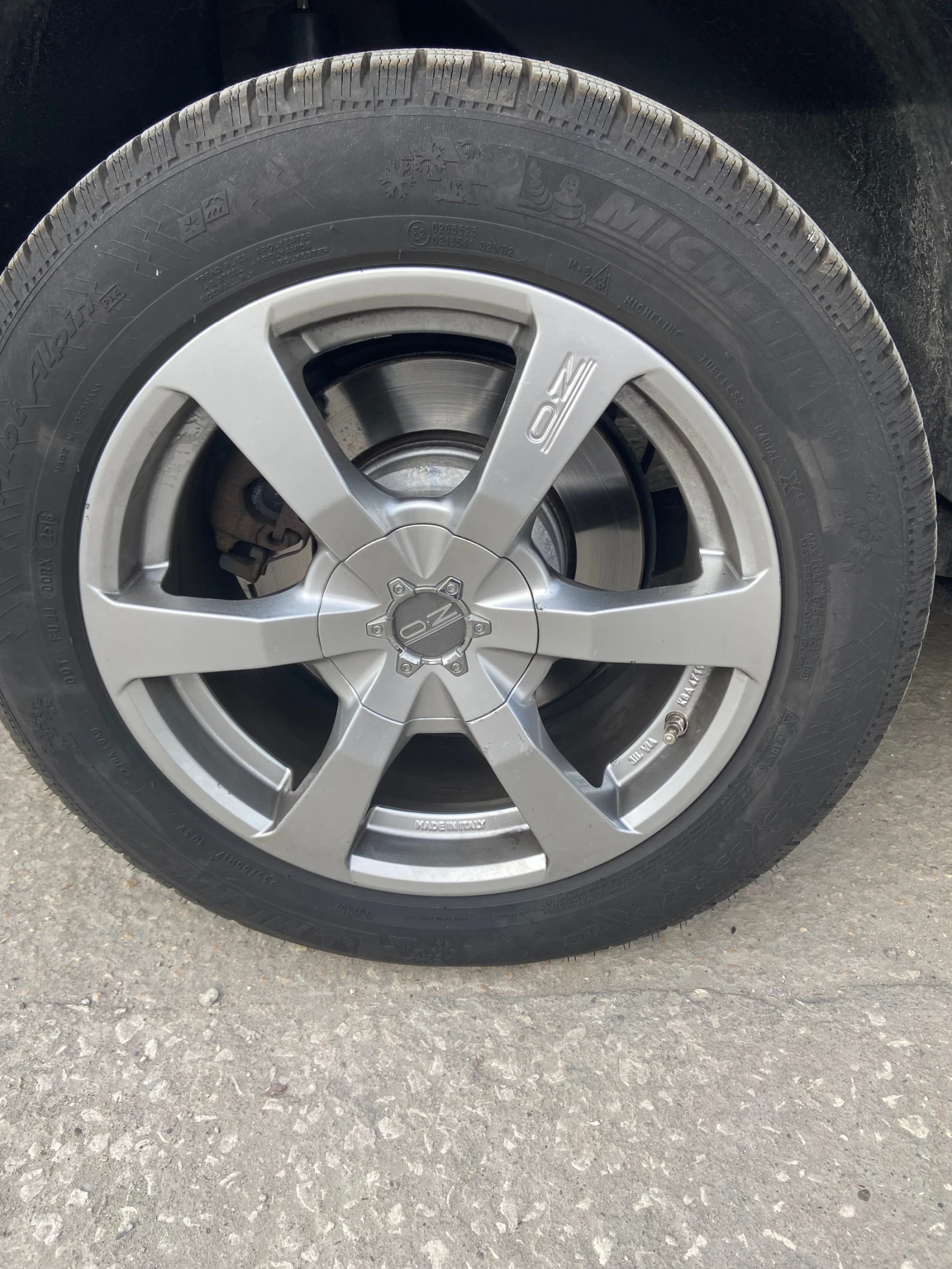    235/55R17 | Mobile.bg   1