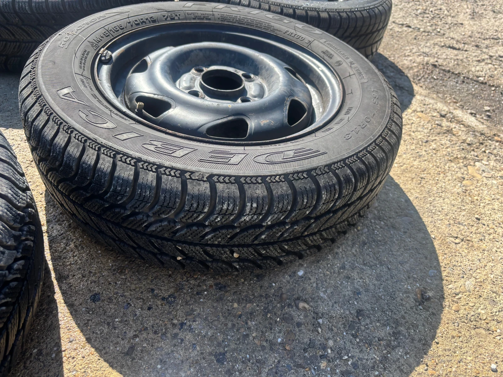 Гуми с джанти Debica 160/70R13, снимка 8 - Гуми и джанти - 53766181