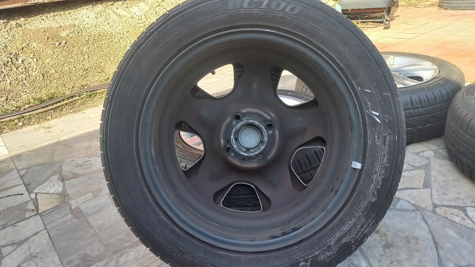 ���� � ������ 195/55R16 �� Peugeot 208 | Mobile.bg � ����������� 6