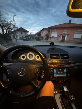 Mercedes-Benz E 280, снимка 12