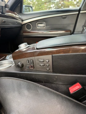 BMW 745, снимка 13